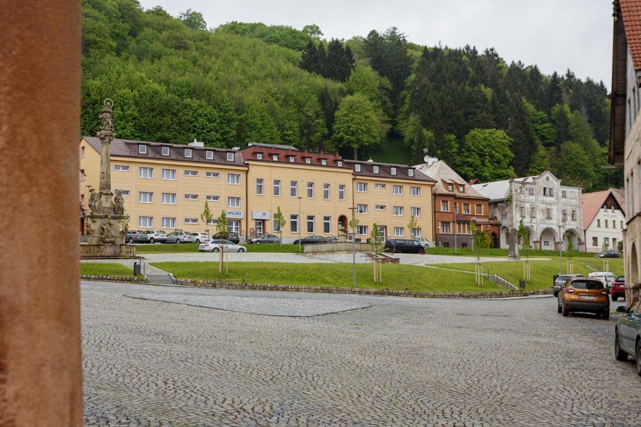 Apartman Žacléř Exteriör bild